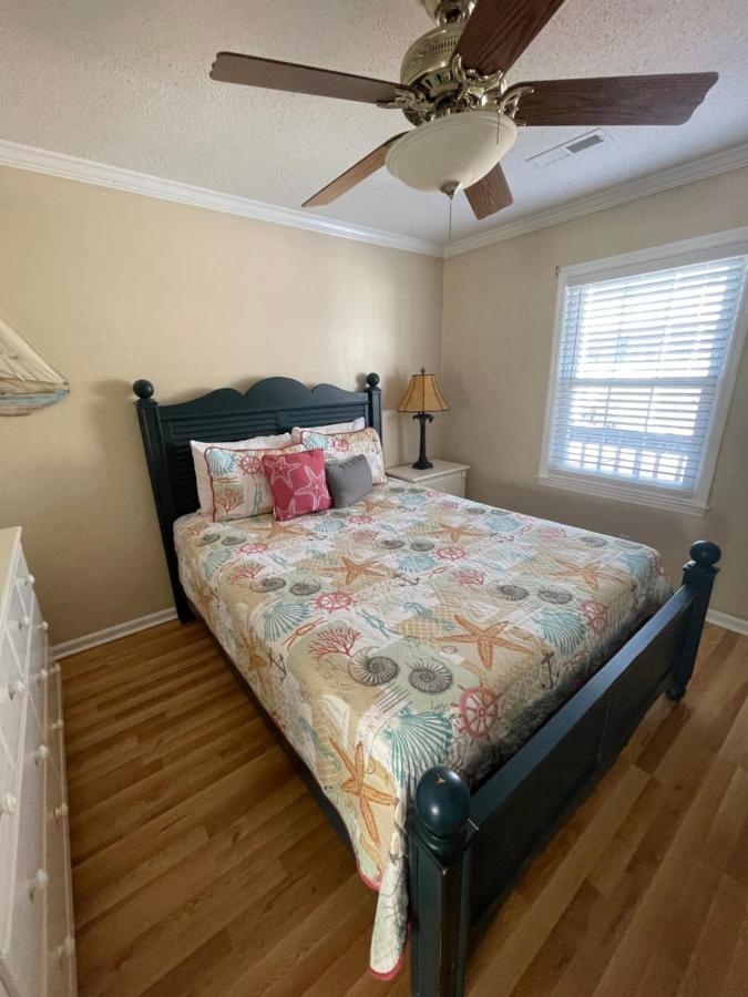 Beach Breeze 3, Pet Friendly, Walking Distance To Atlantic Ocean Free Parking Myrtle Beach Zewnętrze zdjęcie