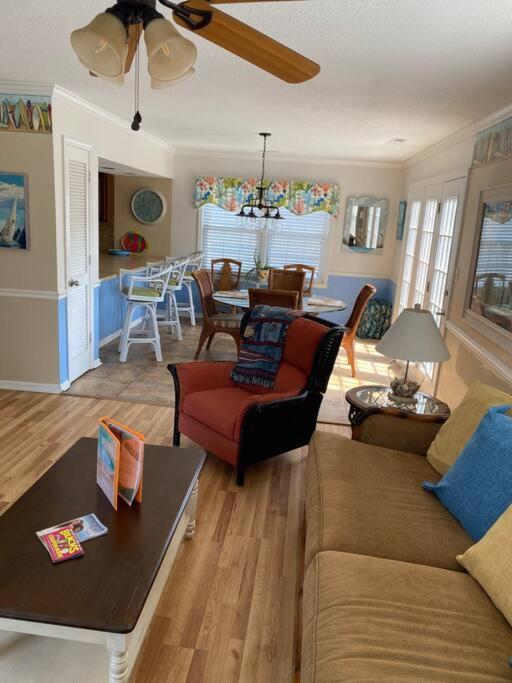 Beach Breeze 3, Pet Friendly, Walking Distance To Atlantic Ocean Free Parking Myrtle Beach Zewnętrze zdjęcie