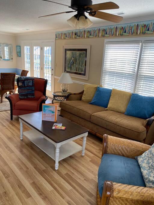 Beach Breeze 3, Pet Friendly, Walking Distance To Atlantic Ocean Free Parking Myrtle Beach Zewnętrze zdjęcie