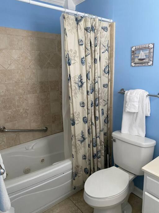 Beach Breeze 3, Pet Friendly, Walking Distance To Atlantic Ocean Free Parking Myrtle Beach Zewnętrze zdjęcie